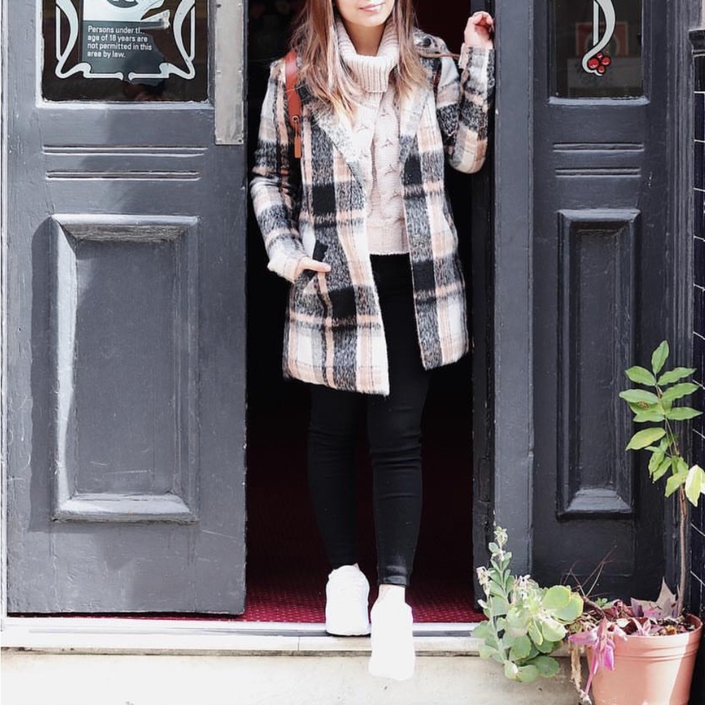 River Island fuzzy checkered / plaid coat - Picture 2 of 5